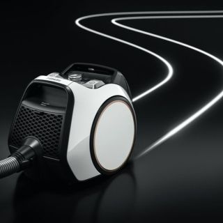 Objevte kolekci výrobků Miele ke 125. výročí!🤩 Boost CX1 125 Edition, bezsáčkový podlahový vysavač, který nabízí maximální...